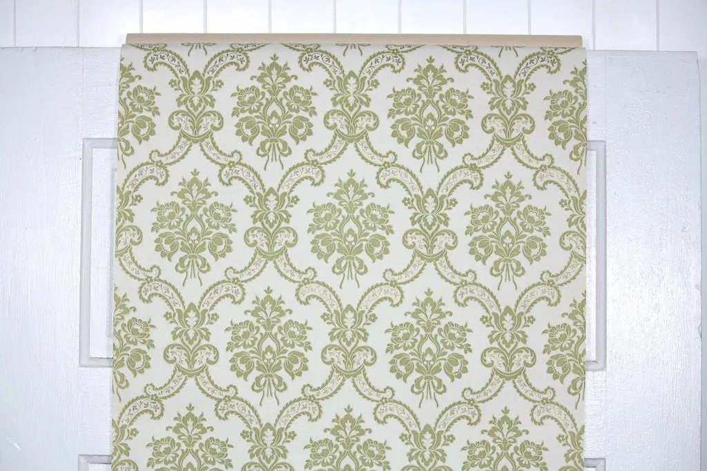 1970s Floral Damask Vintage Wallpaper
