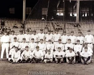 23 YANKEES Team Babe Ruth  0217
