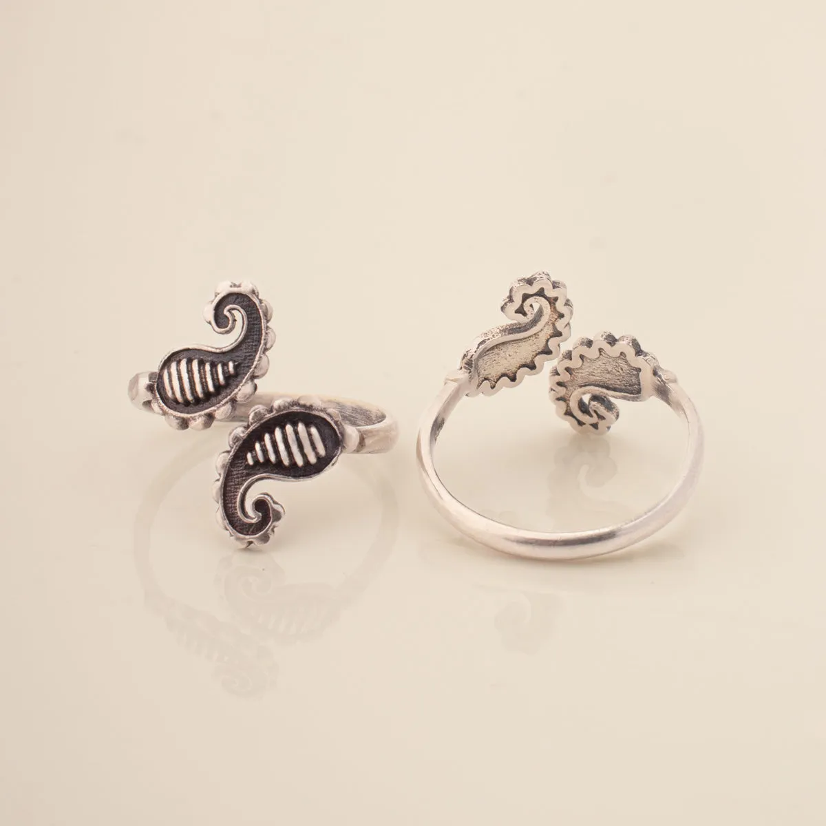 Anokhi Silver Finger Ring by MOHA