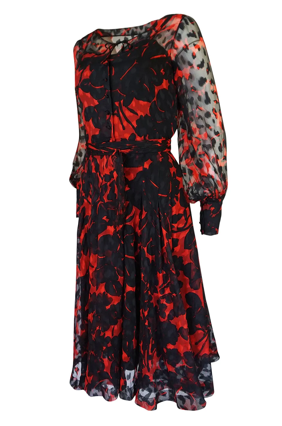 c.1976-77 Chanel True Haute Couture Red & Black Floral Print Silk Dress