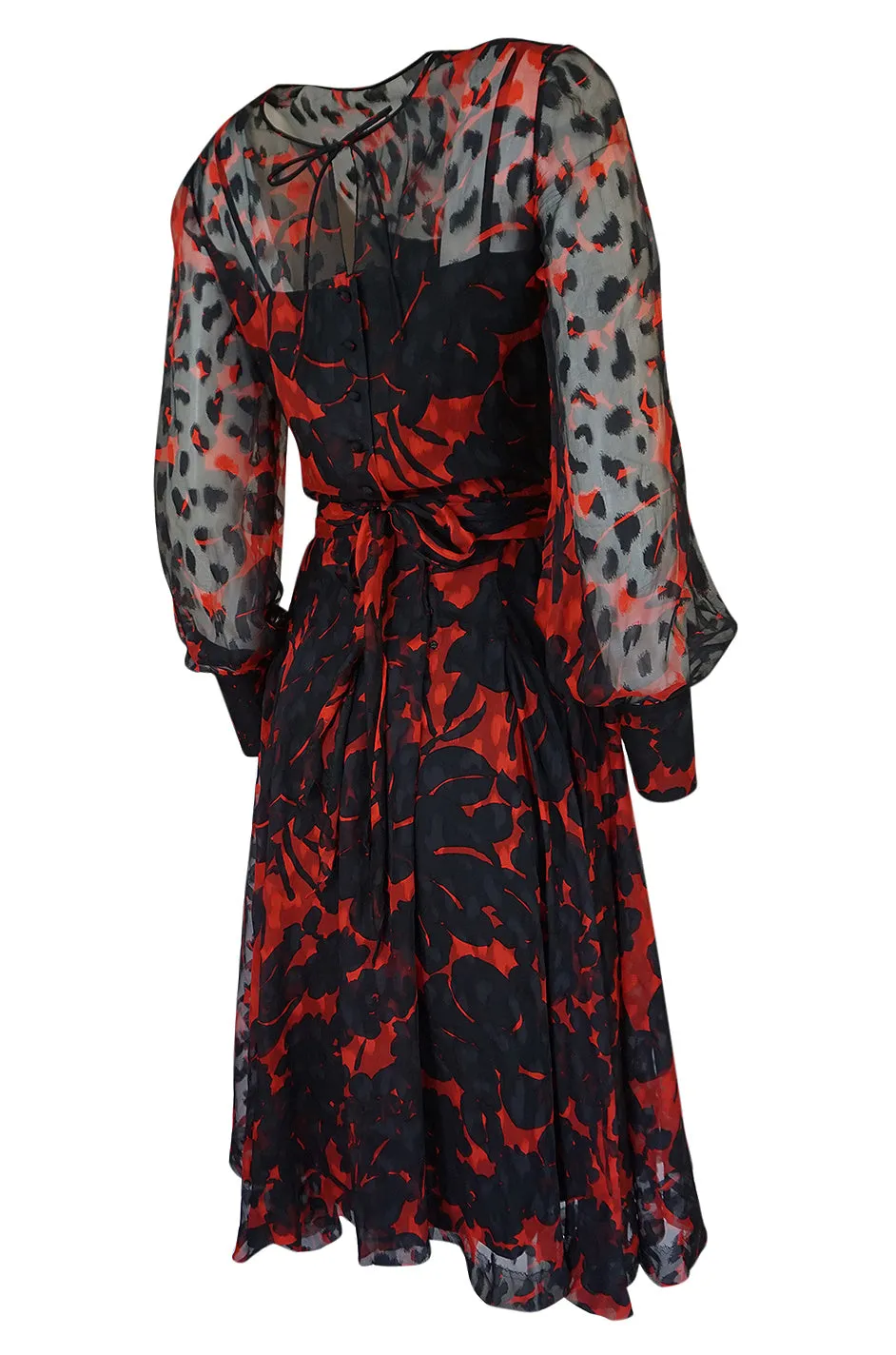 c.1976-77 Chanel True Haute Couture Red & Black Floral Print Silk Dress