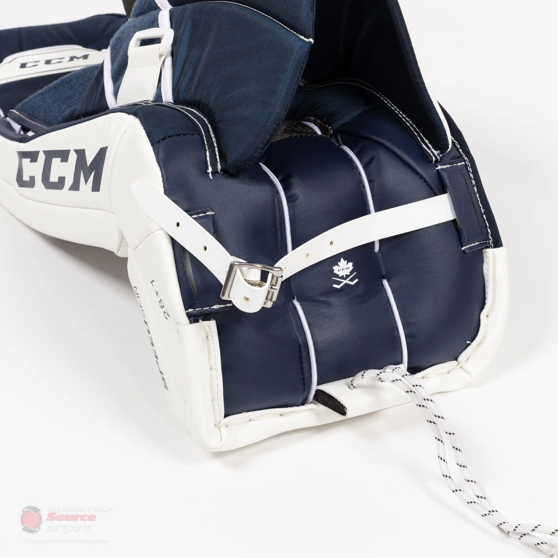CCM Axis A1.5 Junior Goalie Leg Pads
