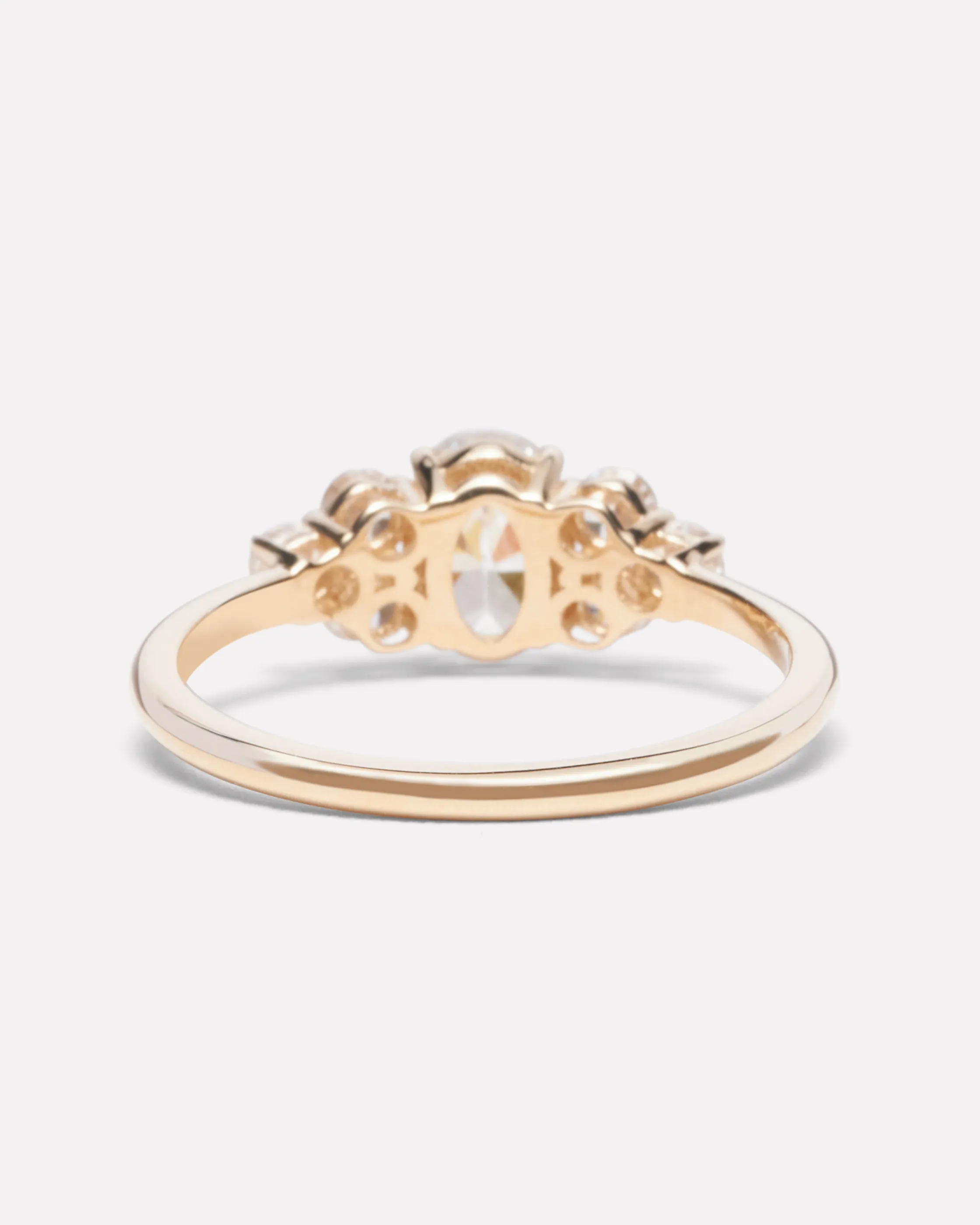 Damask - Oval 1ct center
