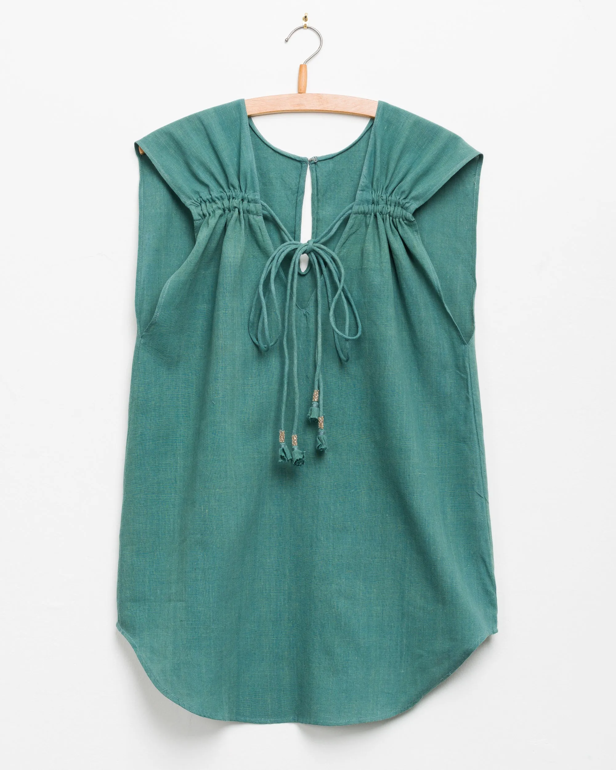 Esha Sleeveless Top in Cyan