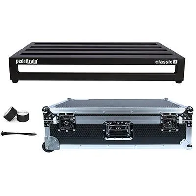 PEDALTRAIN Classic 3 Tour Case w/ Wheels - Black Honeycomb