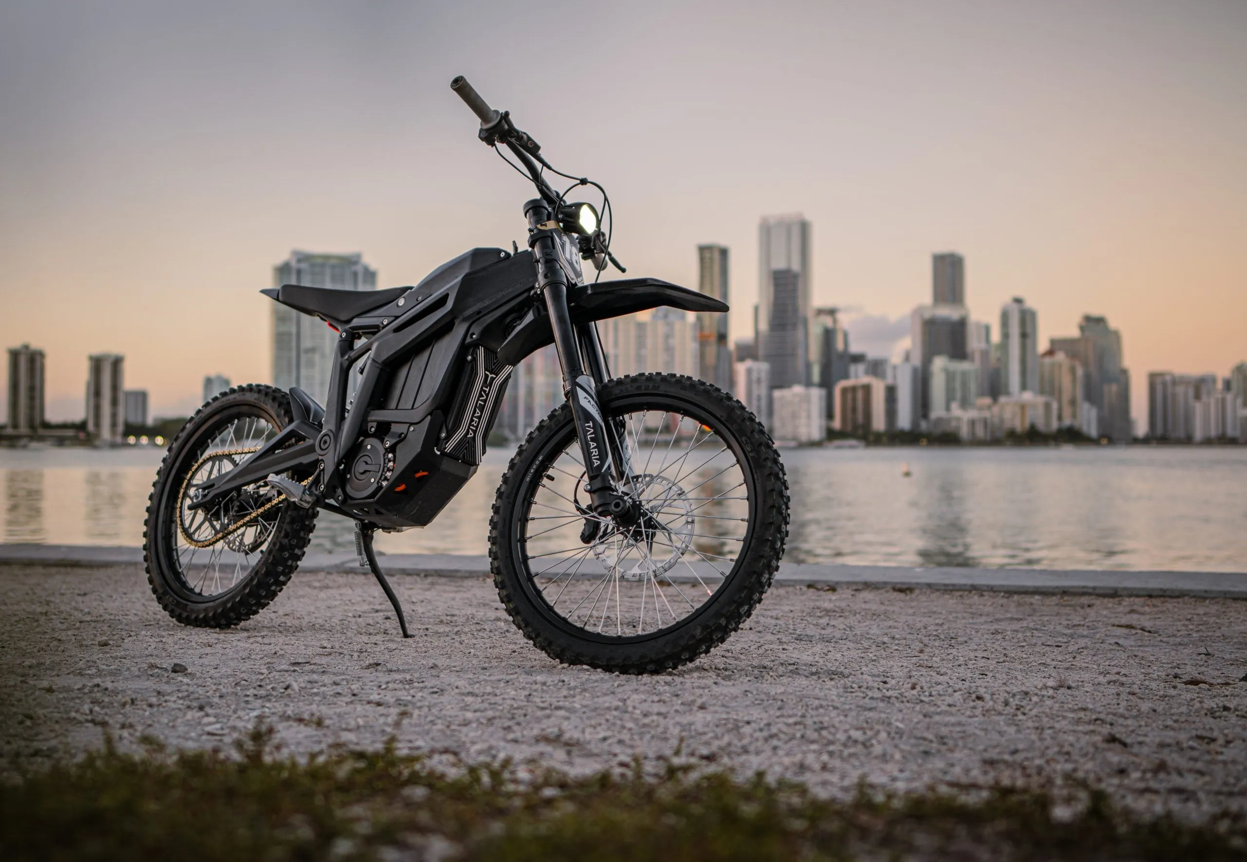 Talaria Sting R MX4 Electric Dirt Bike