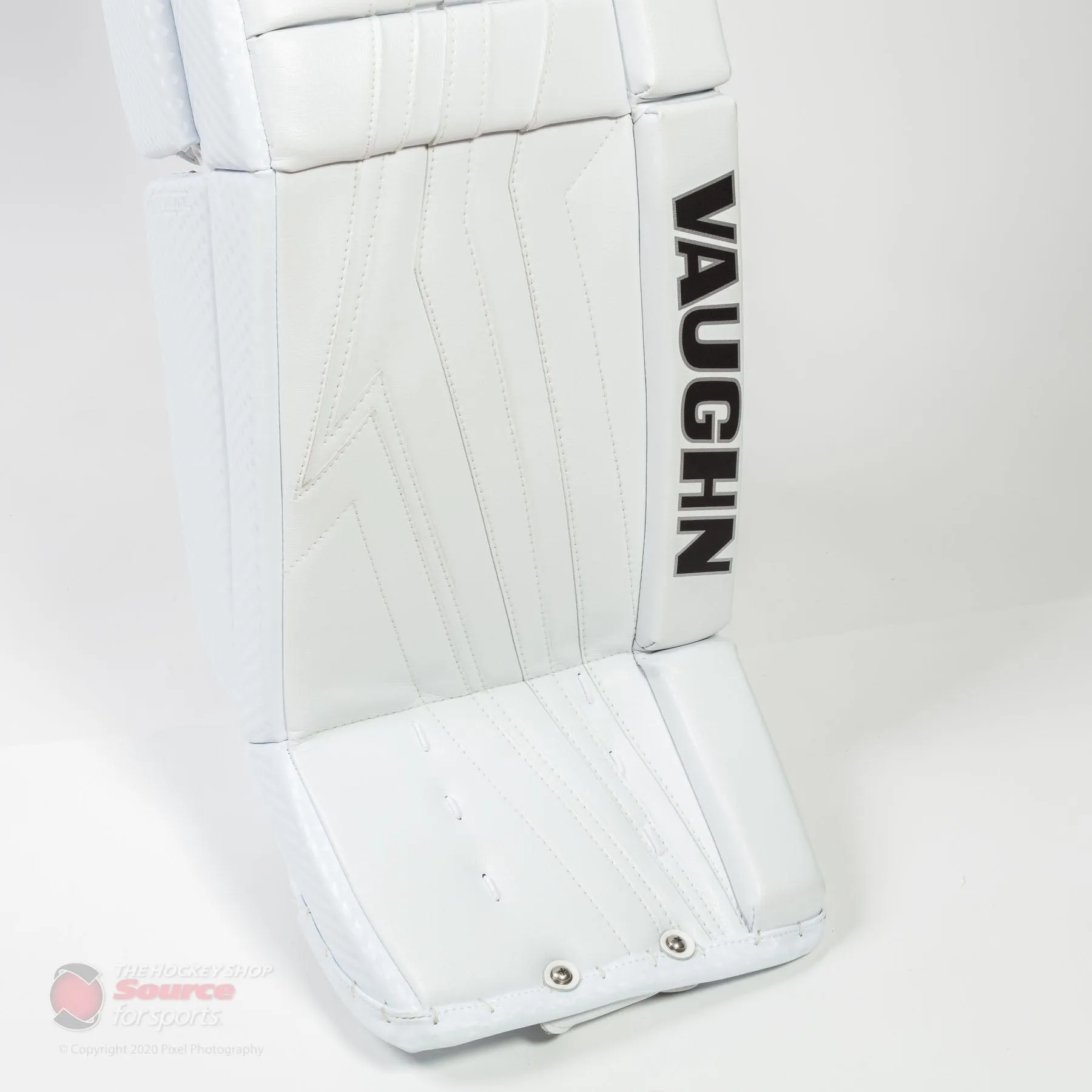 Vaughn Velocity V9 Pro Senior Goalie Leg Pads
