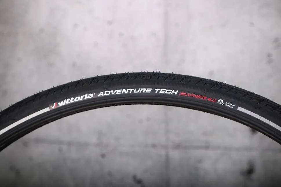 Vittoria 700c Adventure Tech