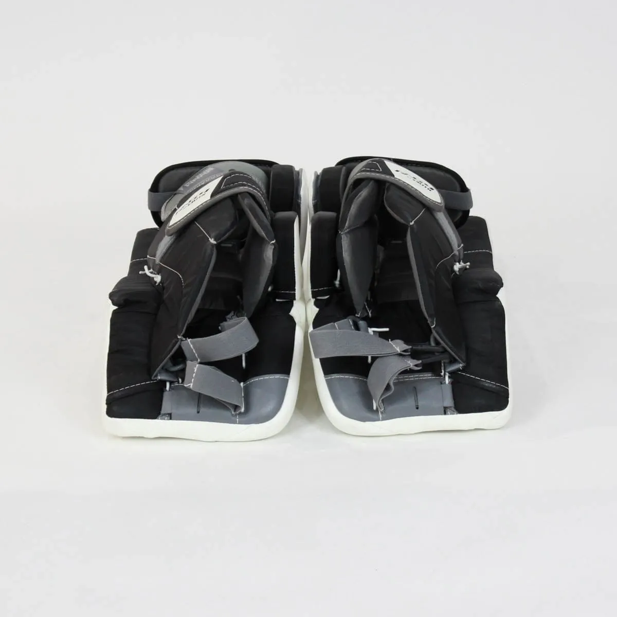 Warrior Ritual G4 Youth Goalie Leg Pads - Demo B